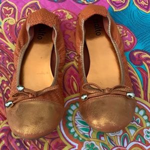 Rialto flats size 7